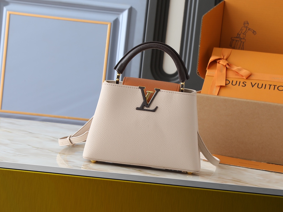 LV Classic Handbag Monogram Empreinte Model M15192 Shoulder Strap Everyday